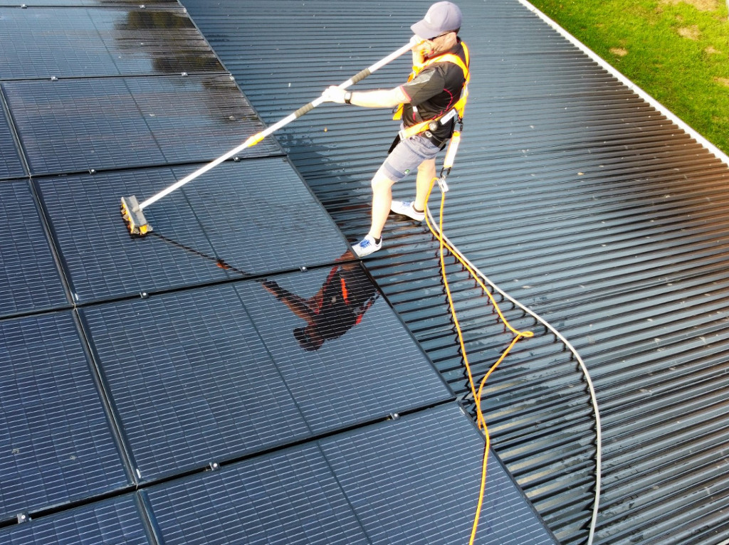 Newcastle Gutter Vacuuming - Your Premier Solar Panel Cleaning Solution